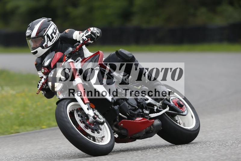 /37 28.07.2025 Dunlop Ride und Test Day ADR/Einsteiger gruen/unklar